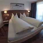 Troeber * Grän